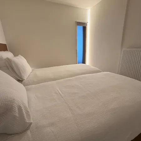 Appartement Spacious For 8 People, & Center Within Walking Distance *